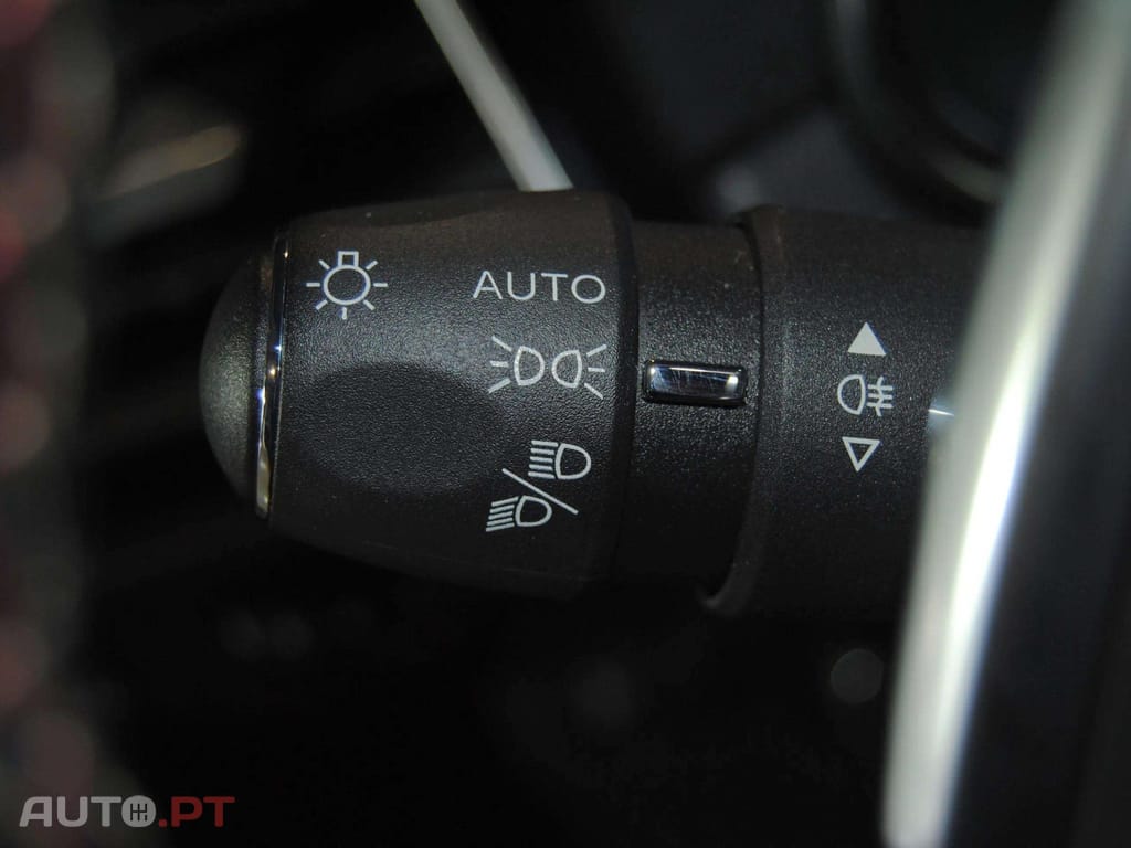 DS DS7 E-Tense Performance Line EAT8