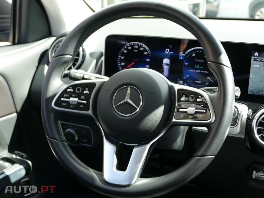 Mercedes-Benz EQB 250 Progressive