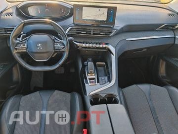 Peugeot 5008 1.5 BlueHDi Allure EAT8