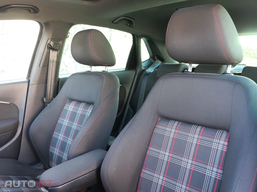Volkswagen Polo 1.8 TSi GTi