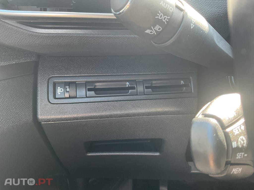 Peugeot 3008 1.2 PureTech Allure