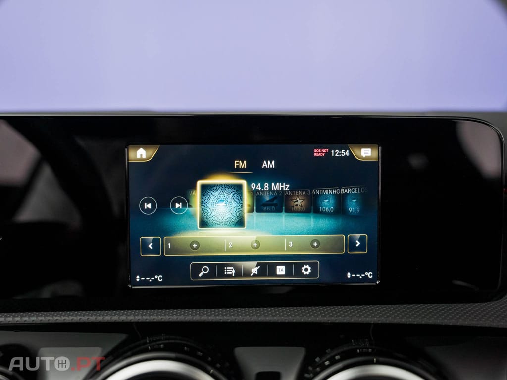 Mercedes-Benz A 180 d AMG Line