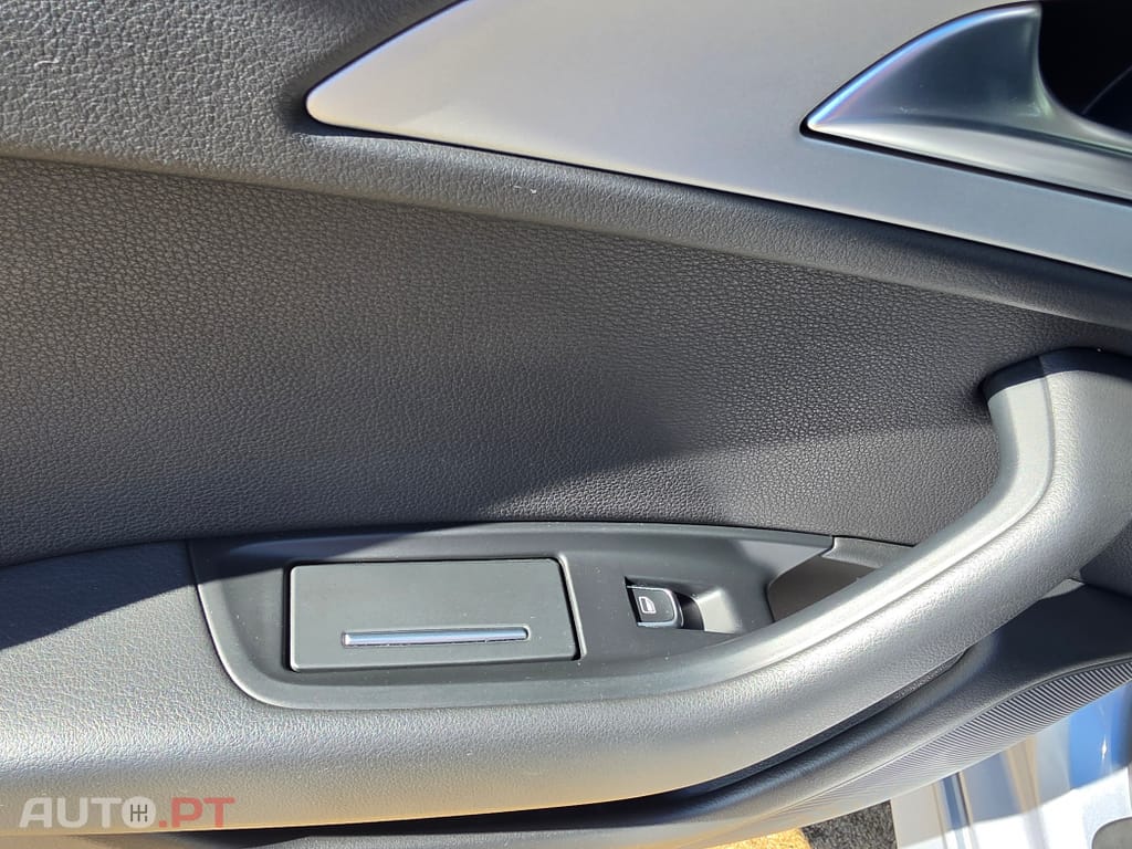 Audi A6 Avant 2.0 TDi S tronic