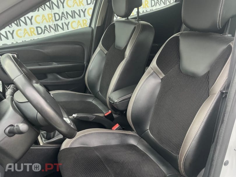 Renault Clio ENERGY dCi 110 Start & Stop INTENS