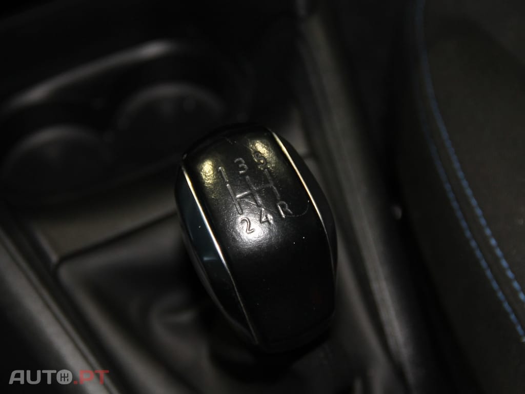 Peugeot 208 1.5 BlueHDi Active