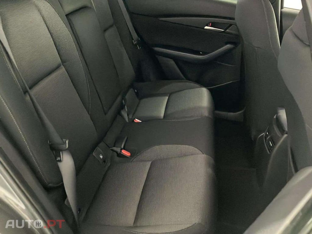 Mazda CX-30 2.0 Sky-G Evolve i-Active +Sport