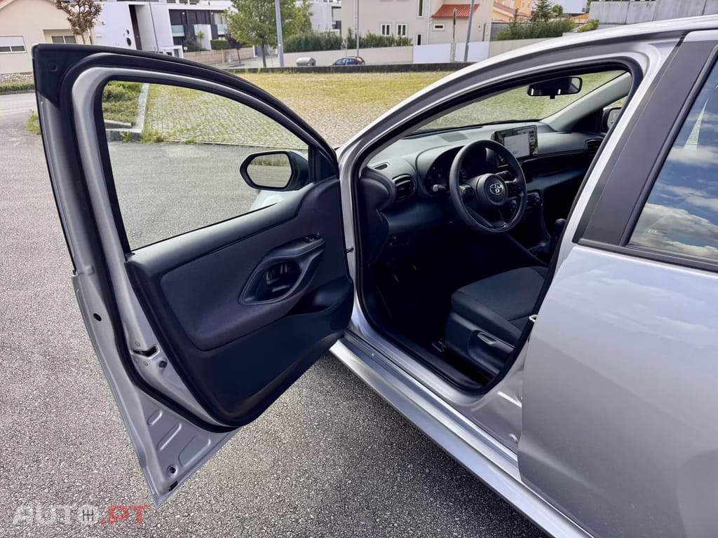 Toyota Yaris 1.0 VVT-i Comfort