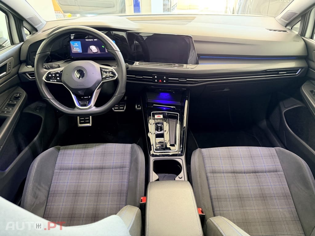 Volkswagen Golf 1.4 TSI GTE DSG