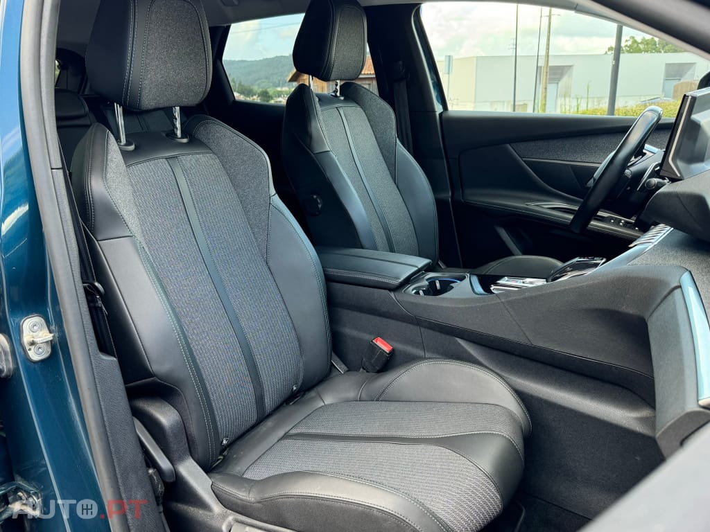 Peugeot 3008 1.5 BlueHDi Allure Pack EAT8