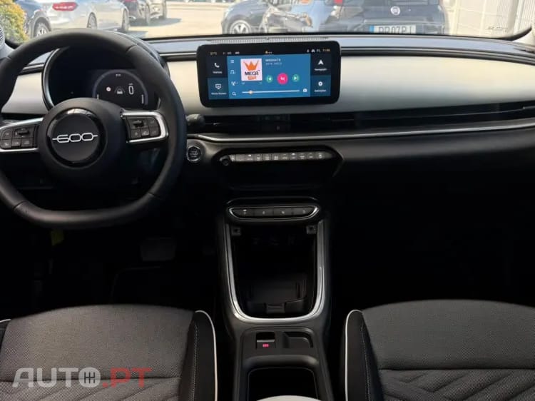 Fiat 600 1.2 Hybrid La Prima