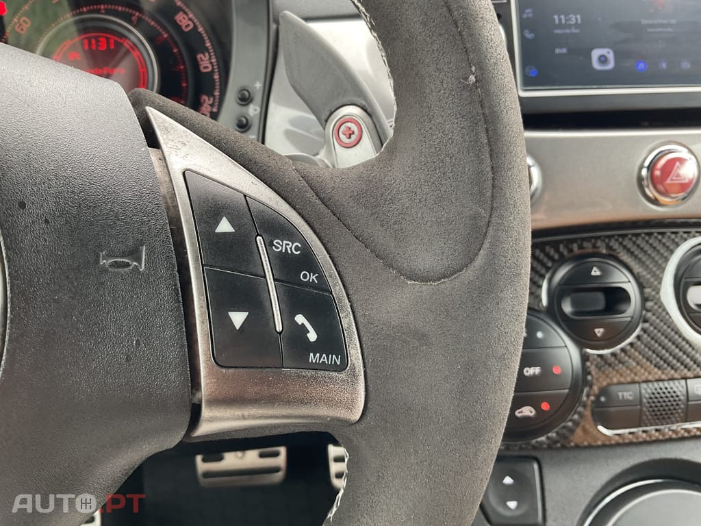 Abarth 500C 1.4 T-Jet Competizione MTA