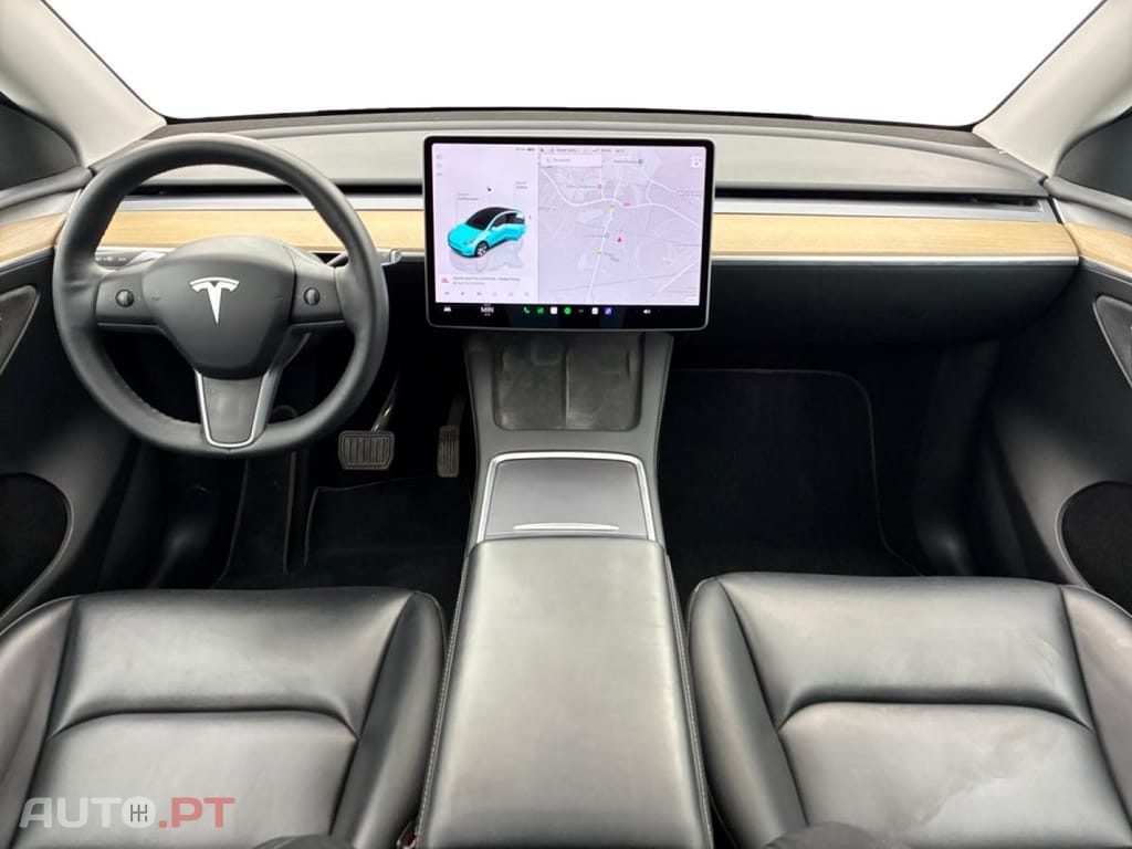 Tesla Model Y Standard RWD