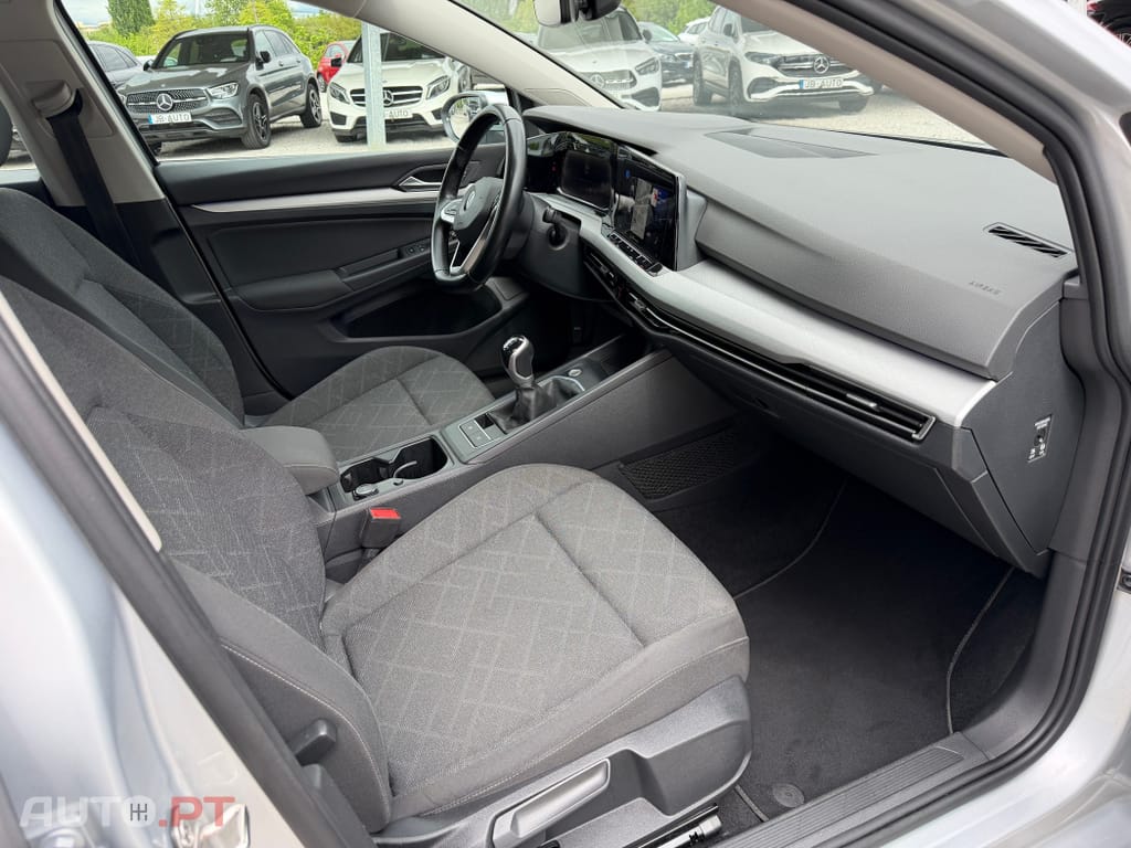 Volkswagen Golf 2.0 TDI Conceptline