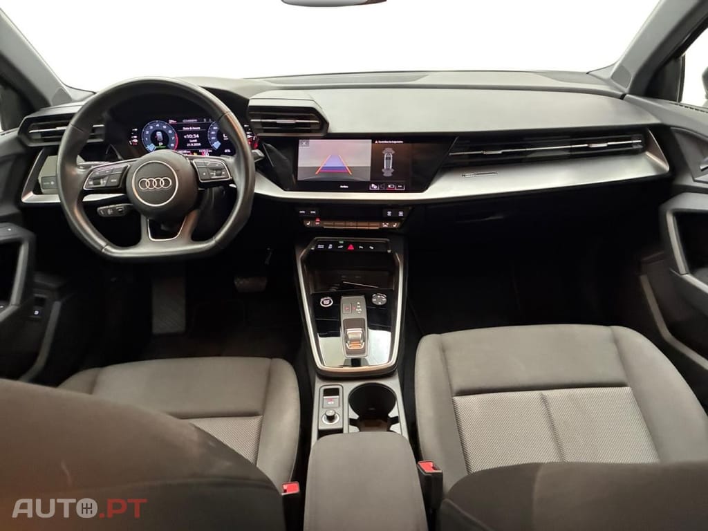 Audi A3 Sportback 40 TFSIe S Tronic Business Line
