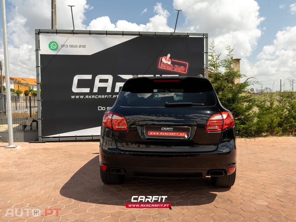 Porsche Cayenne Platinum Edition — fotografia 14