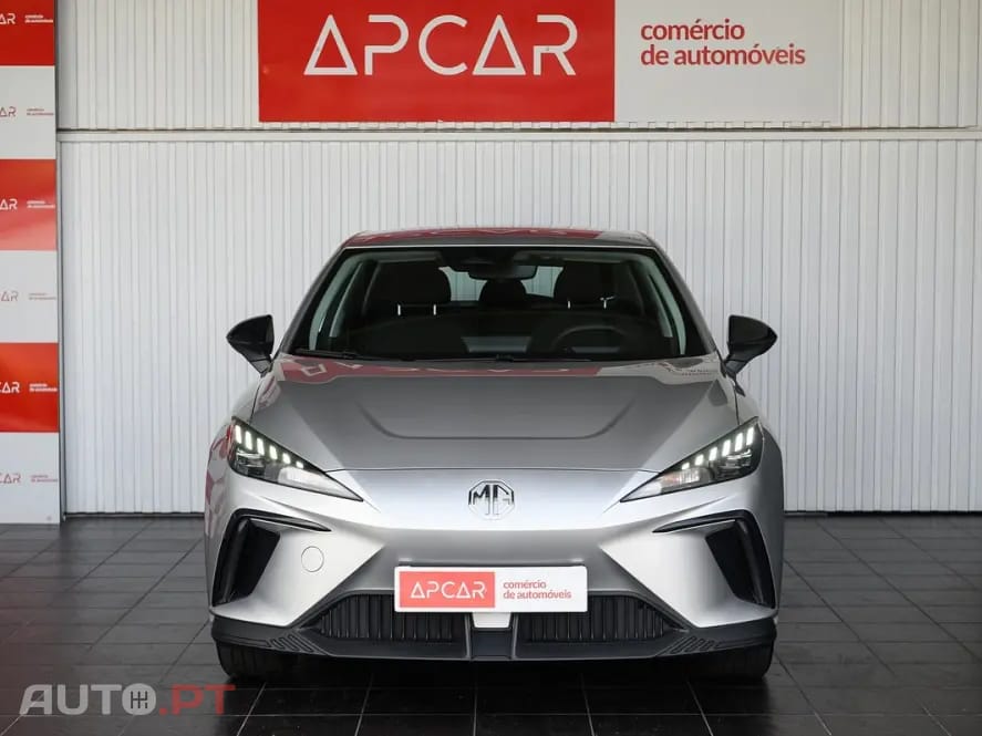 MG MG4 51 kWh Standard