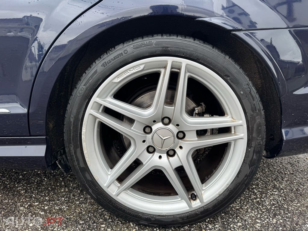 Mercedes-Benz C 320 AVANTGARDE
