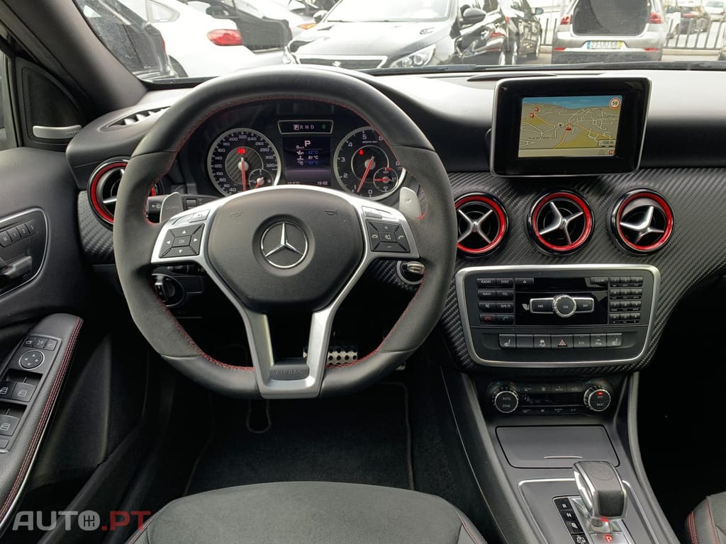 Mercedes-Benz A 45 AMG 4-Matic