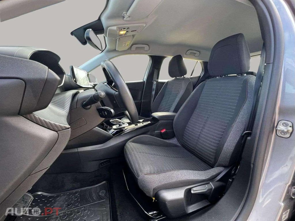 Peugeot E-2008 I.V.A DEDUTÍVEL e- Active