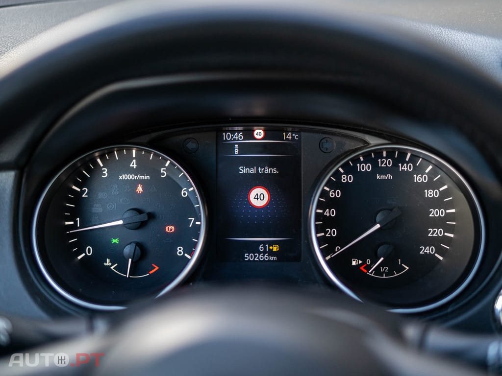 Nissan Qashqai 1.2 DIG-T N-Connecta 18