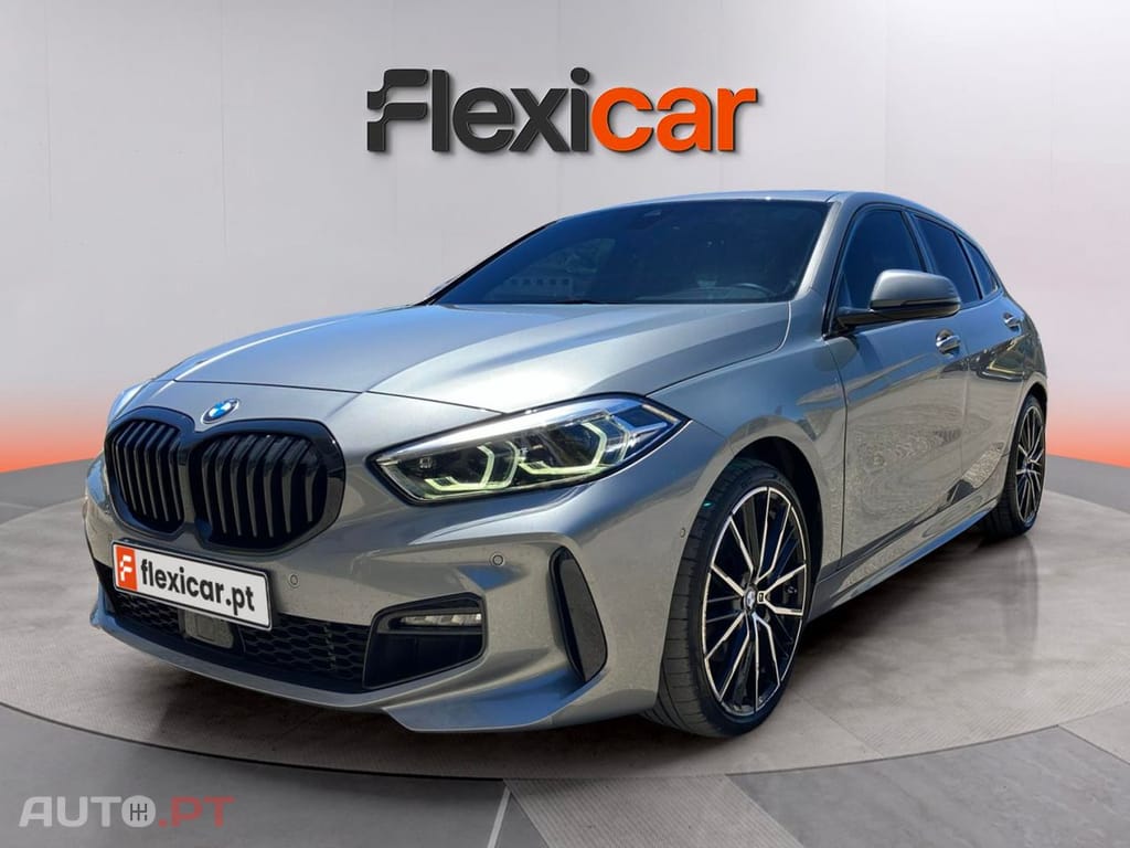 BMW 118 i Pack Desportivo M Auto