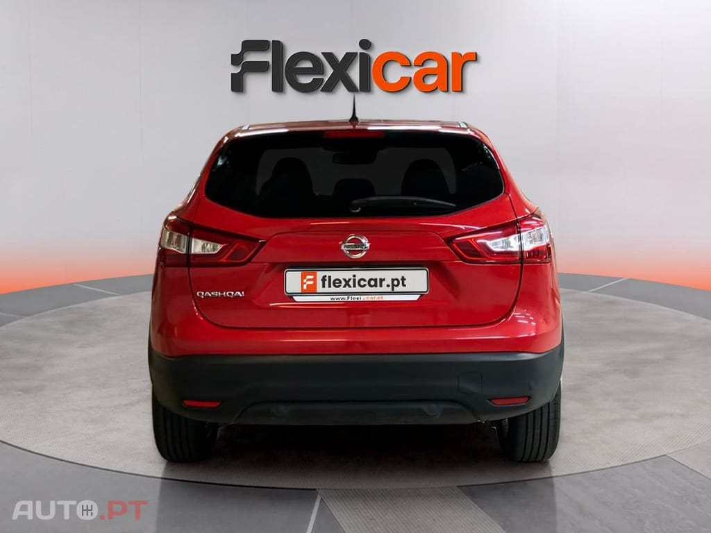 Nissan Qashqai 1.6 dCi N-Connecta J18