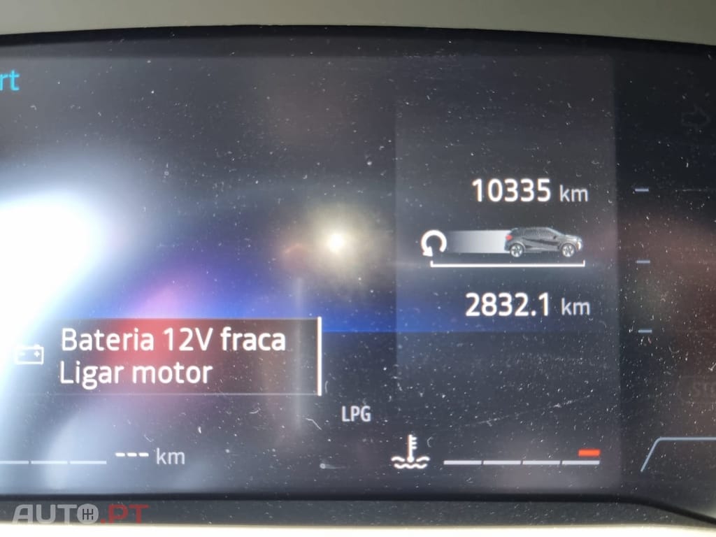 Renault Captur 1.0 TCe Techno Bi-Fuel
