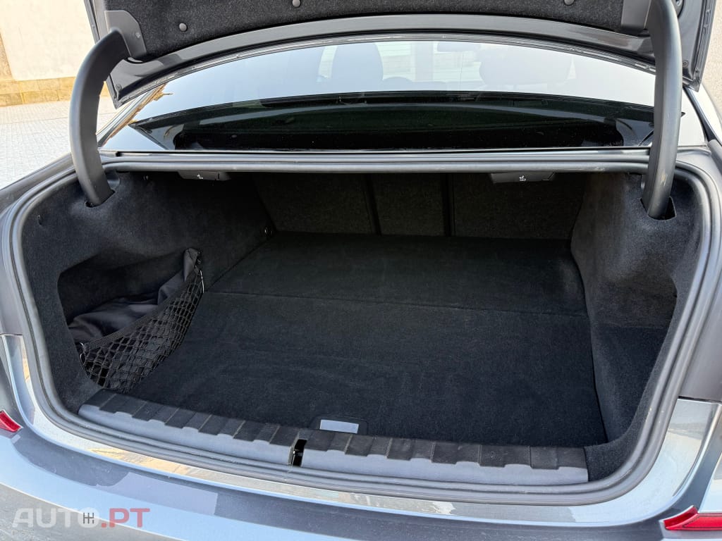 BMW 330 e xDrive Aut. M Sport