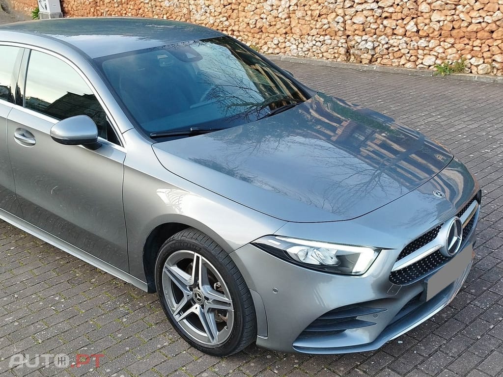 Mercedes-Benz A 250 e AMG Line