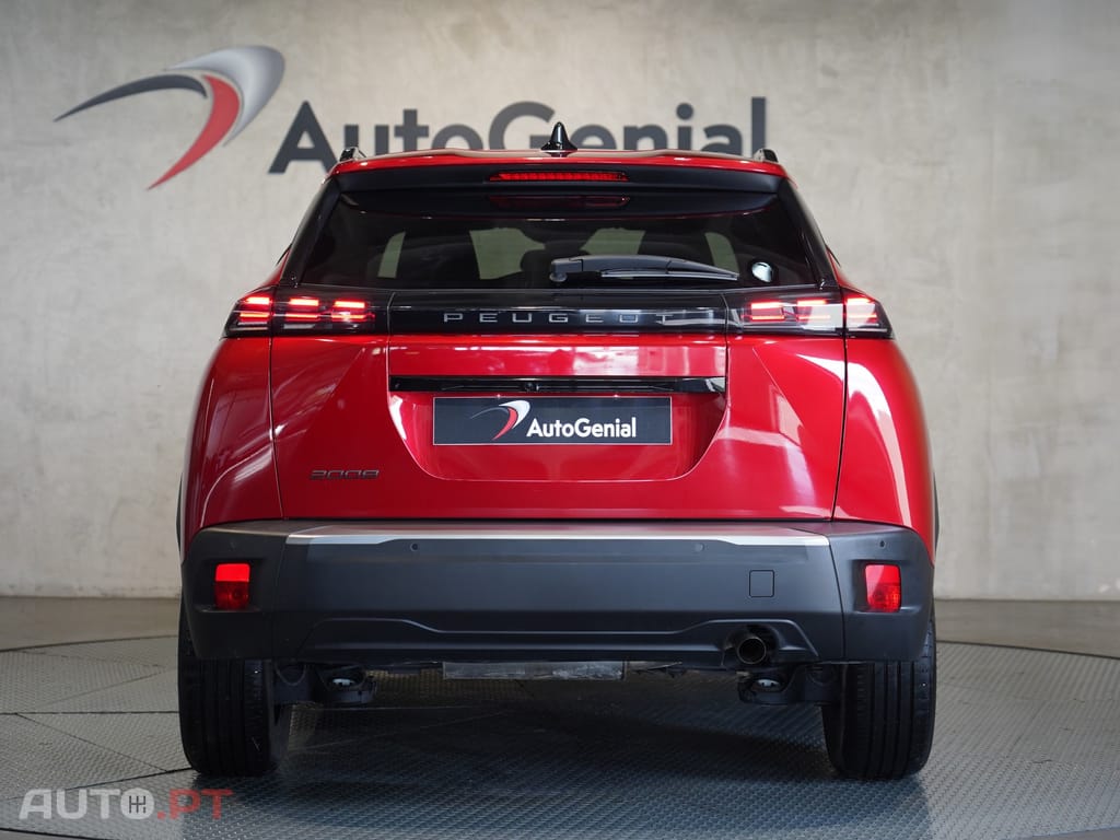 Peugeot 2008 1.2 PureTech Allure