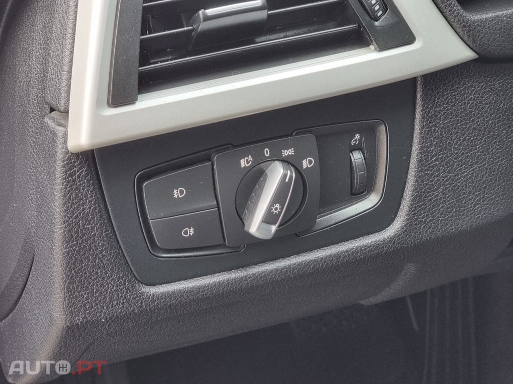 BMW 318 d Touring Auto