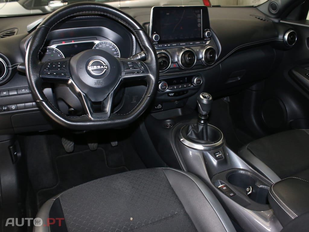 Nissan Juke 1.0 DIG-T N-Design Black