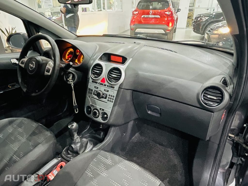 Opel Corsa 1.2 Connect