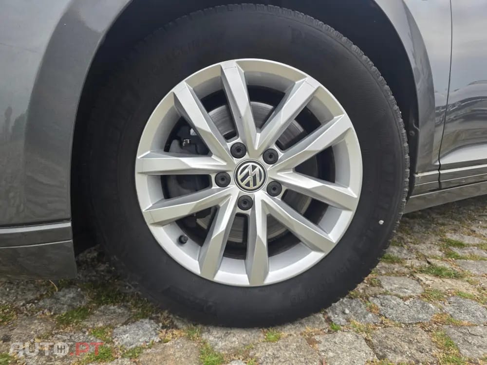 Volkswagen Passat 2.0 TDi Confortline DSG