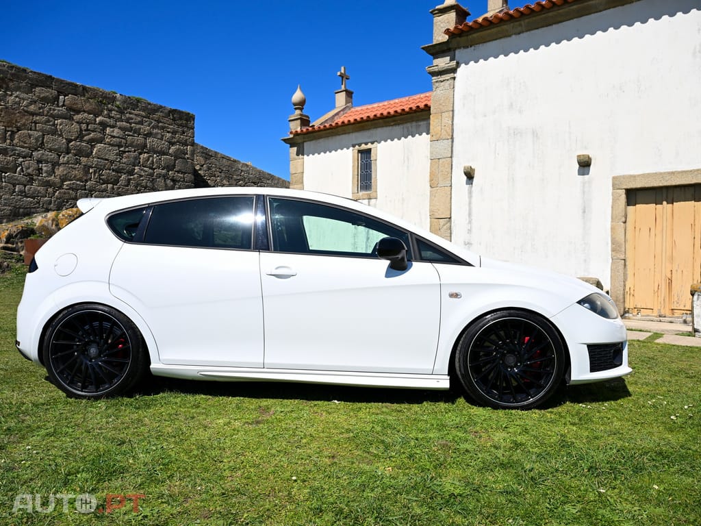 Seat Leon 2.0 TSi Cupra R