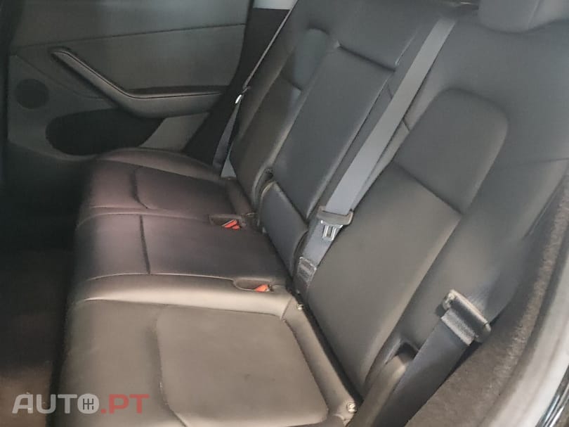 Tesla Model Y Tração Traseira