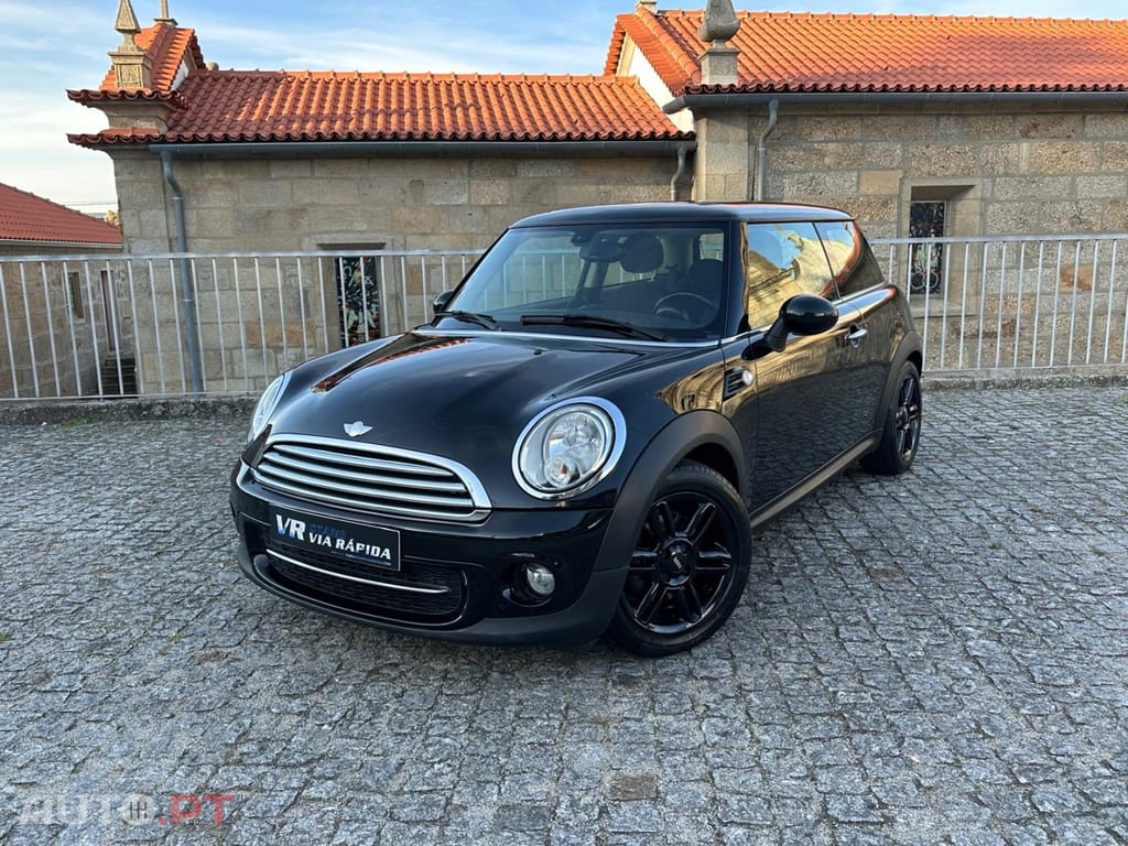 MINI Cooper Cooper D