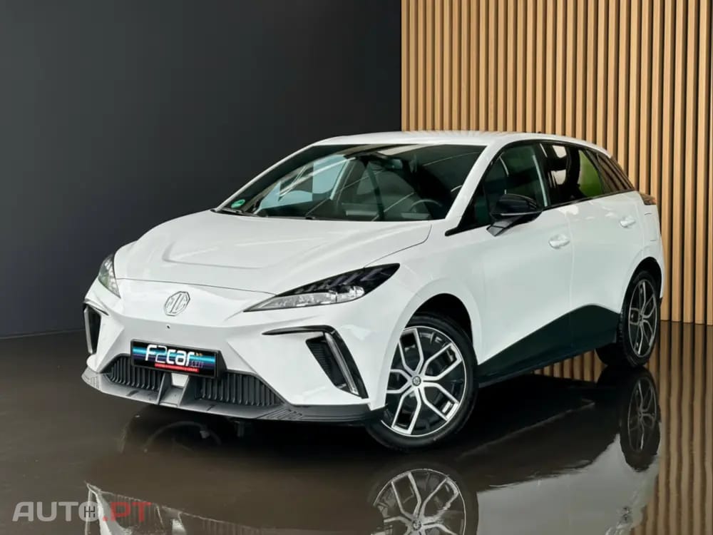 MG MG4 64 kWh Luxury
