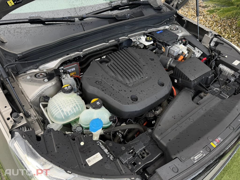 Volvo XC40 1.5 T5 PHEV R-Design