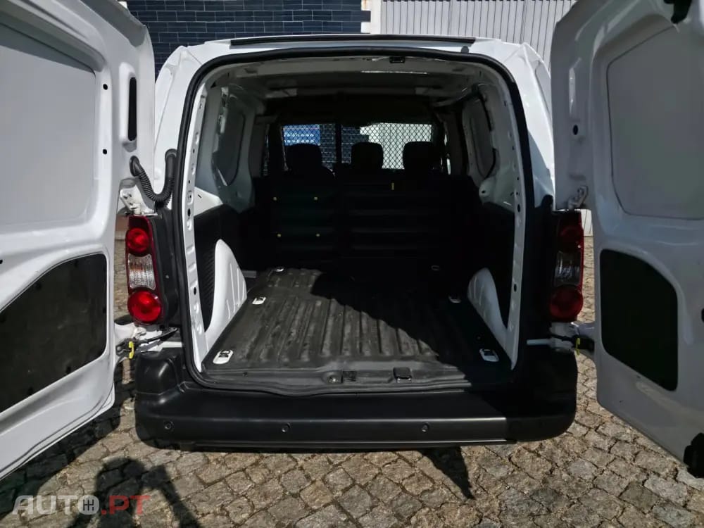 Peugeot Partner 1.6 BlueHDi Confort