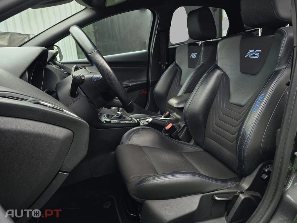 Ford Fiesta 2.3 EcoBoost RS PACK PERFORMANCE