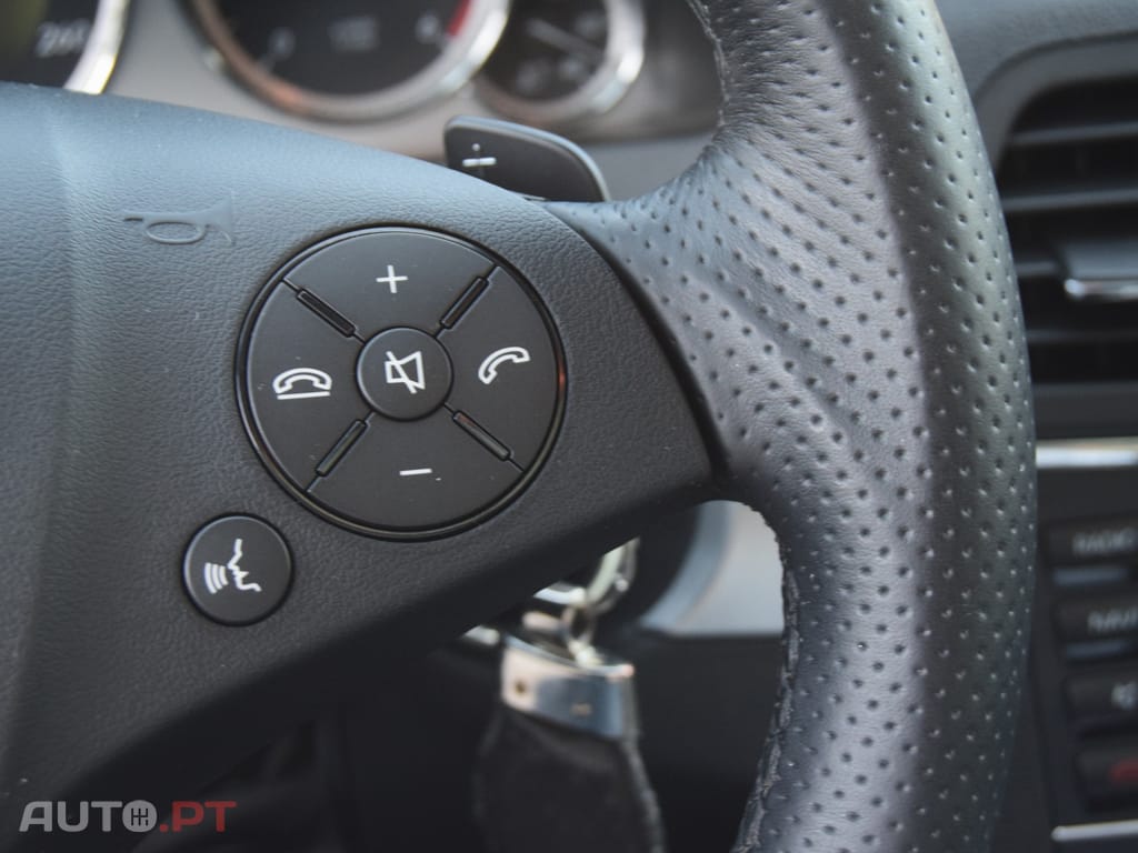 Mercedes-Benz E 250 COUPE CDI AMG AUT.
