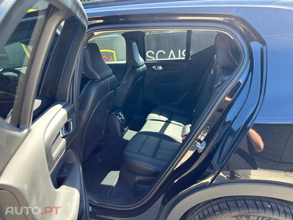 Volvo XC40 1.5 T4 PHEV Plus Dark