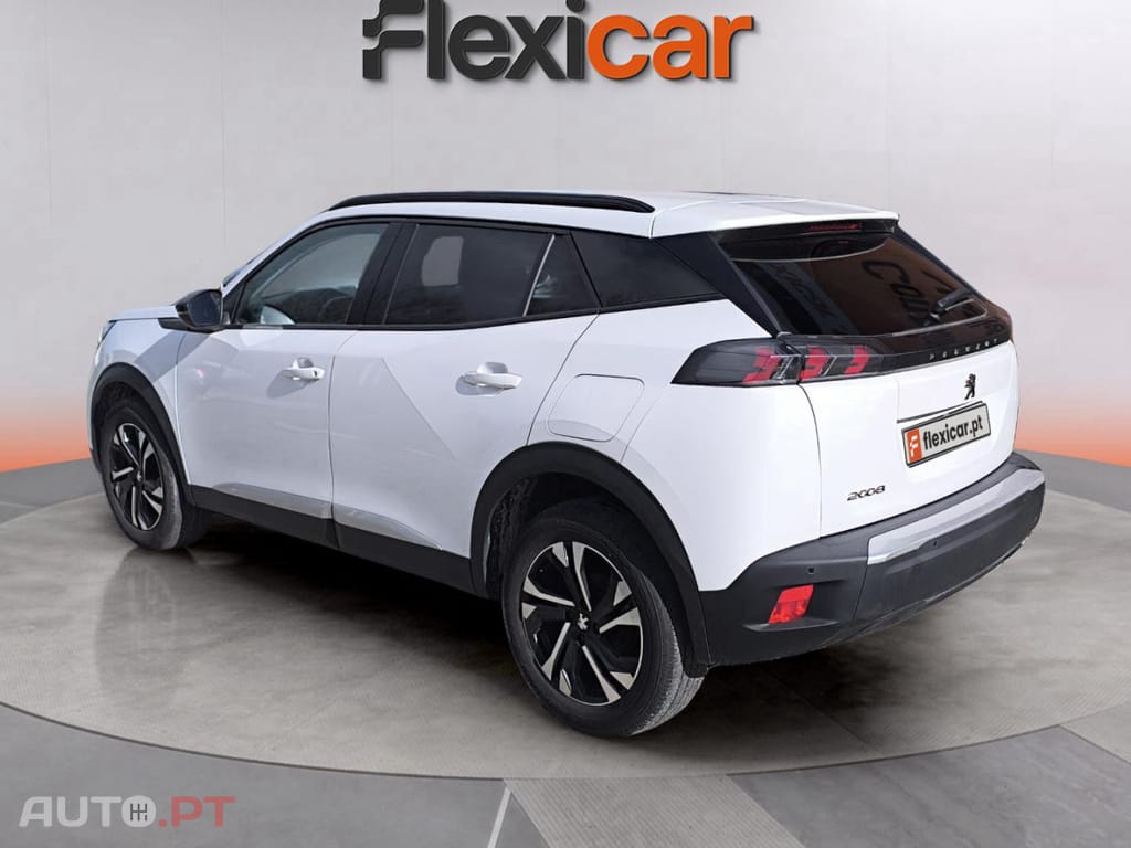 Peugeot 2008 1.2 PureTech Allure