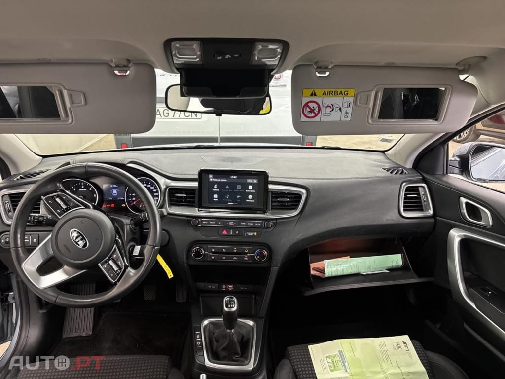 Kia Ceed 1.6 CRDi SX