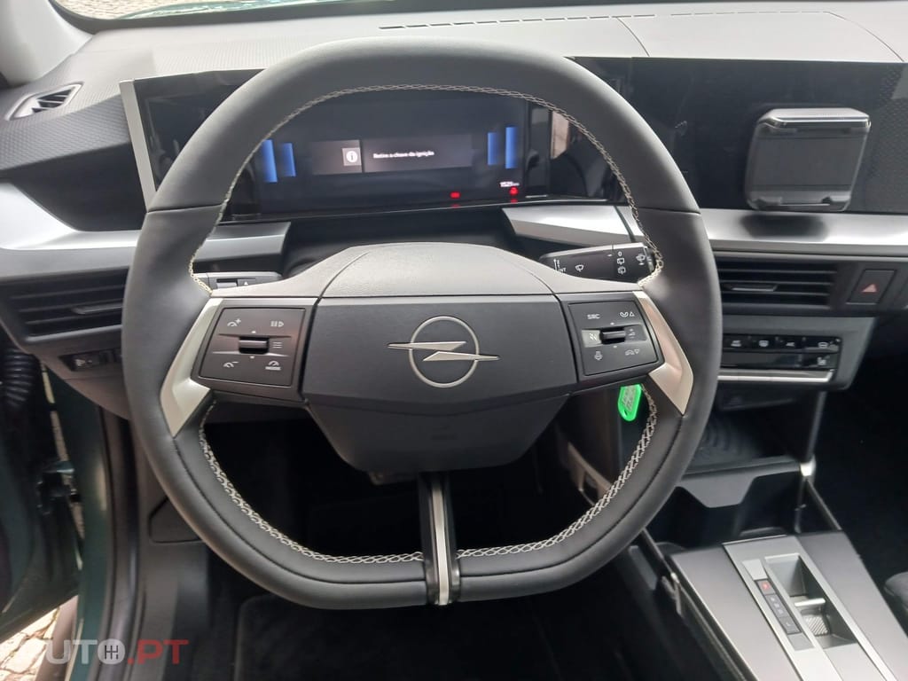 Opel Frontera 1.2 Hybrid Edition eDCT
