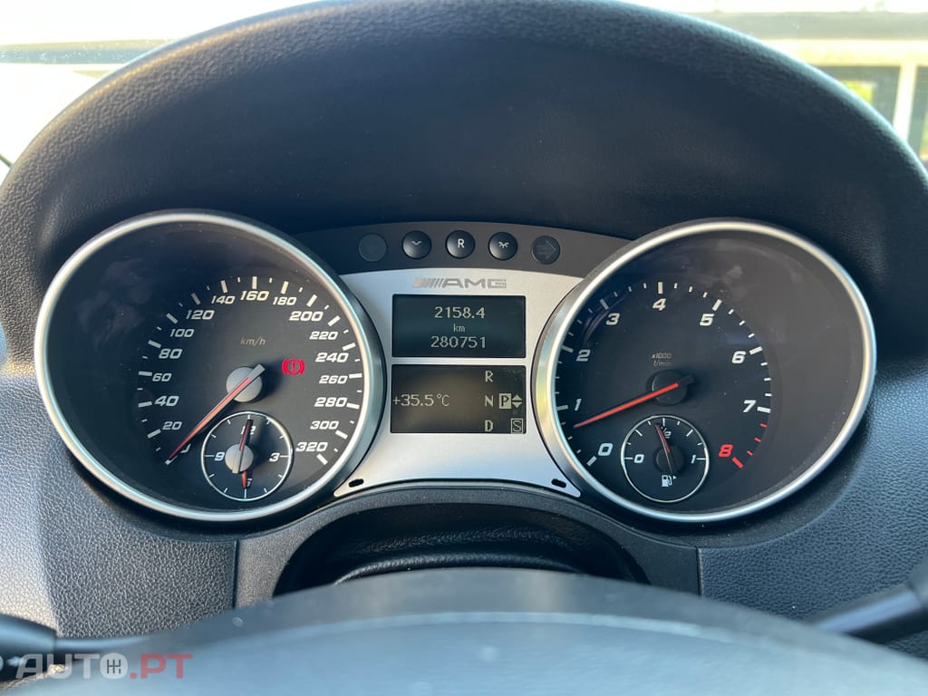Mercedes-Benz ML 63 AMG Standard
