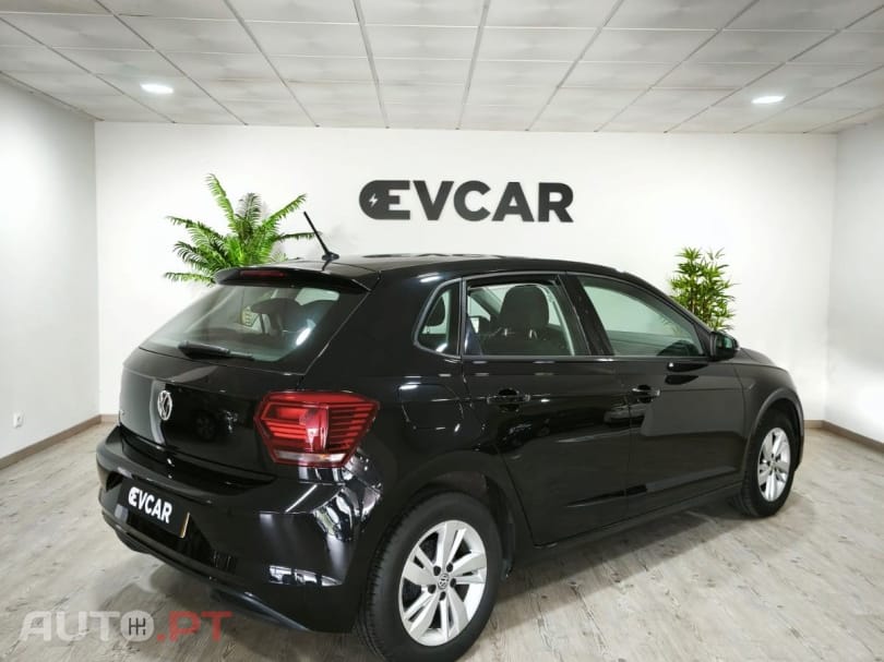 Volkswagen Polo 1.0 Confortline