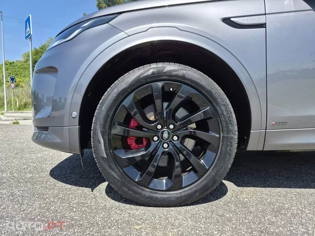 Land Rover Discovery Sport  P300e R  Dynamic S