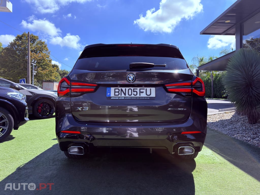 BMW X3 30 e xDrive Pack M — fotografia 14